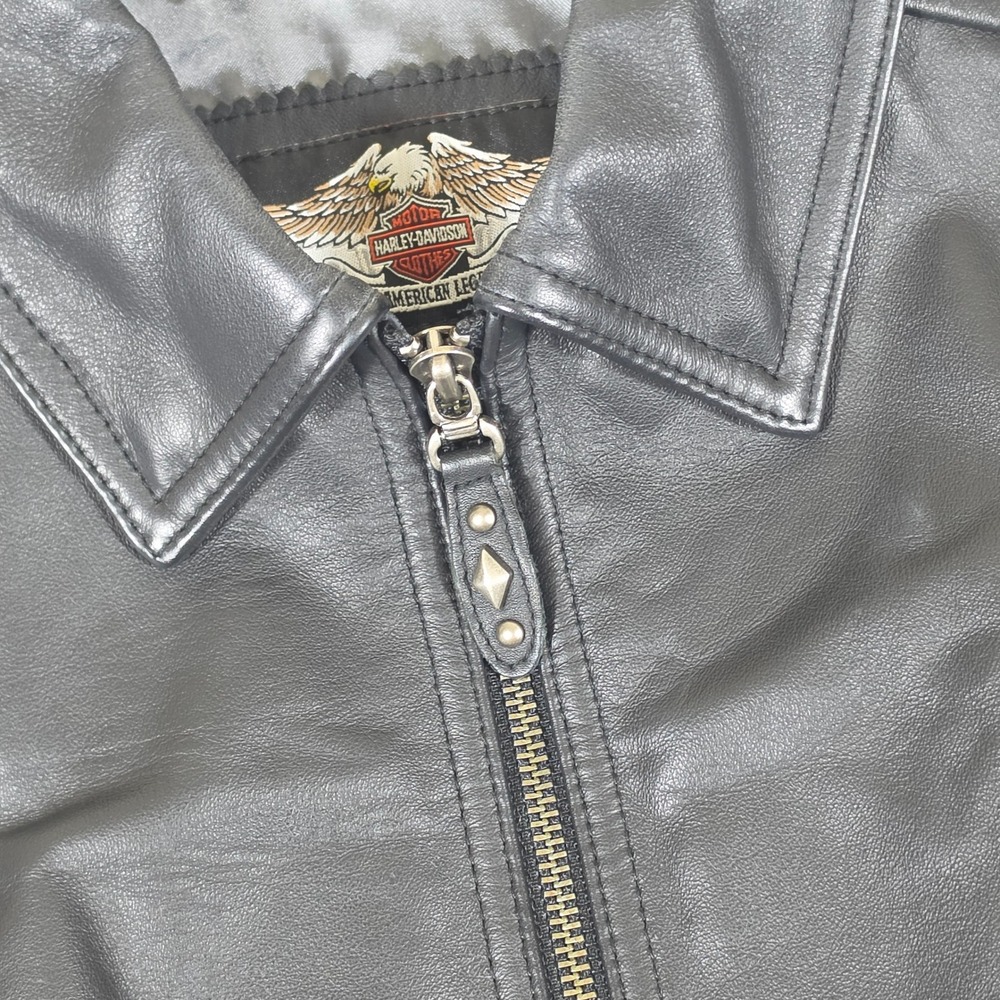Unavailable - Picture 3 of 8